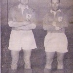 Bernard Chevalier et Robert Vigier avec le maillot du XV de France en 1958